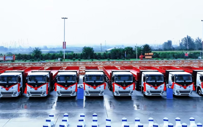 百臺交付，千臺簽約！200臺徐工新能源純電動重卡奔赴河南