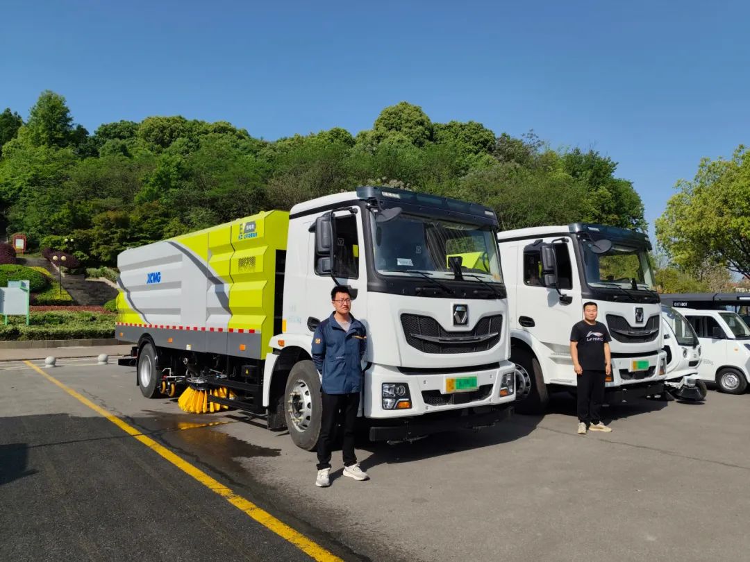 “綠”見安徽！徐工新能源產(chǎn)品亮相銅陵市道路清掃保潔現(xiàn)場會
