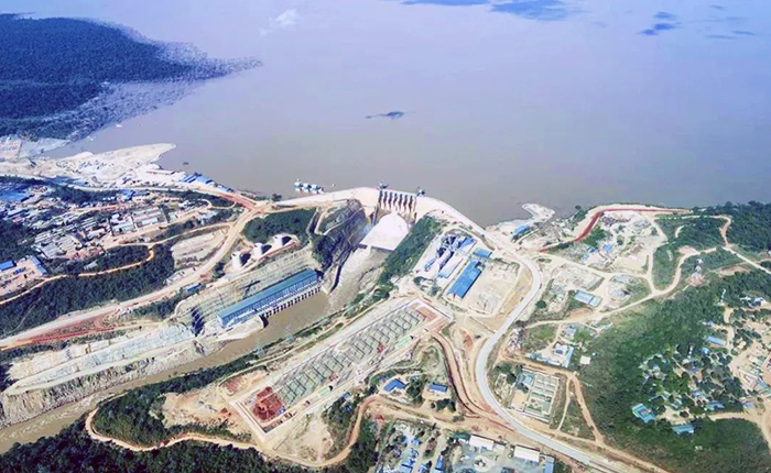 全球基礎(chǔ)設(shè)施建設(shè)的中國(guó)力量——徐工冷再生助力非洲“綠色心臟”跳動(dòng)