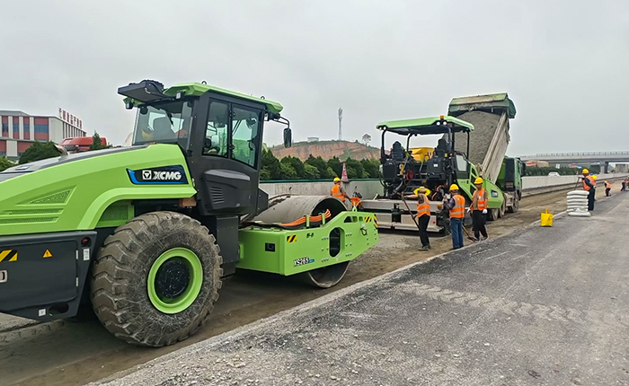 全國(guó)首例！徐工道路新能源成套設(shè)備賦能城市更新
